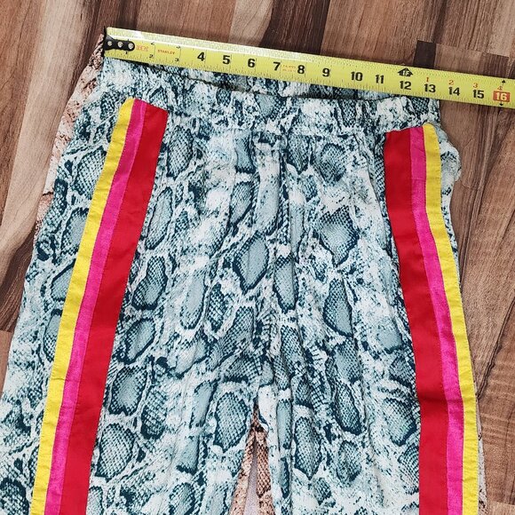 Relaxed Snake Print Pant(s) with Side Stripe, NWT in Med. by Kareena - Picture 3 of 4
